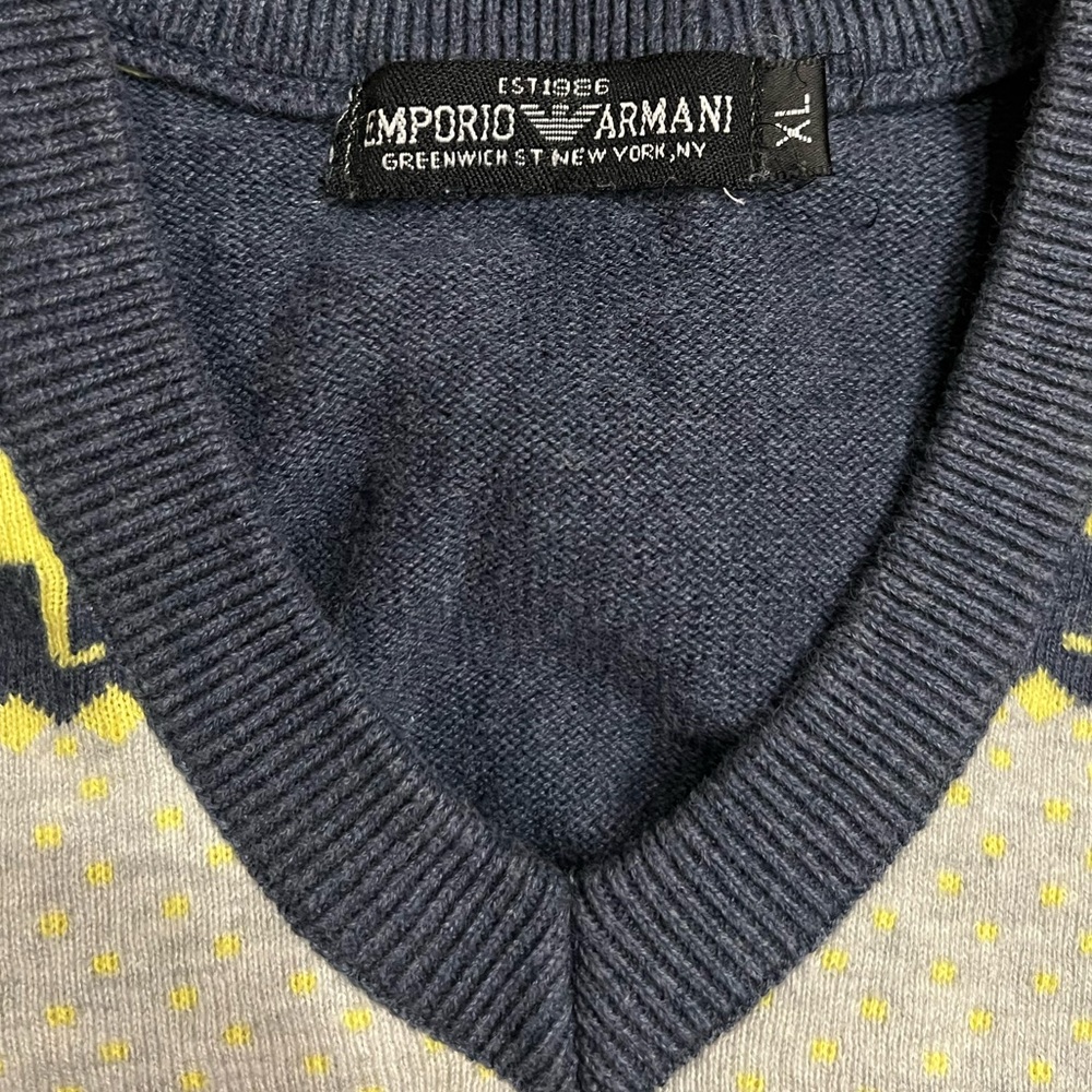 EMPORIO ARMANI Men’s V Neck Sweater Winter Vest Pullover Retro Size XL - Picture 5 of 13
